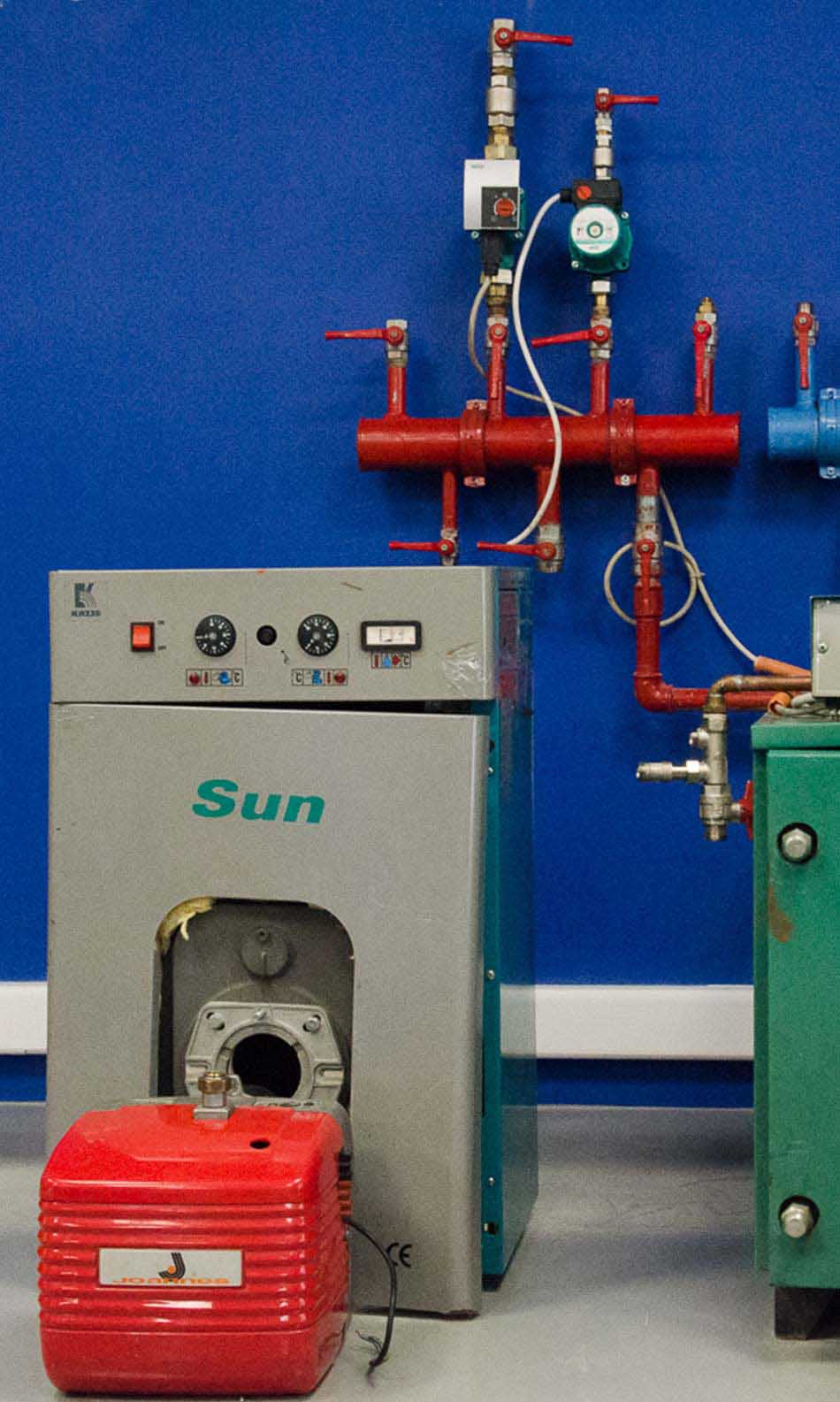 ΙΕΚ ΑΚΜΗ: Εργαστήριο Σχολής Θερμοϋδραυλικών